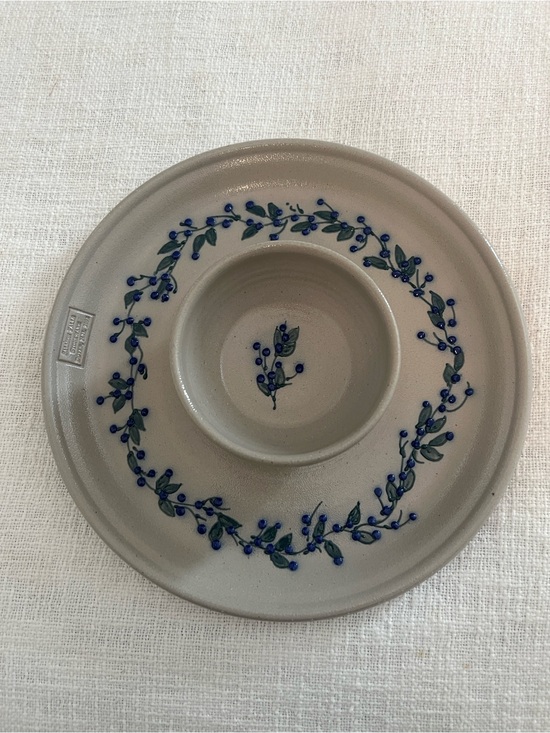 Salmon Falls Other - Salmon Falls Stoneware Chip & Dip Platter in Blueberry & Green Vine Pattern 2002